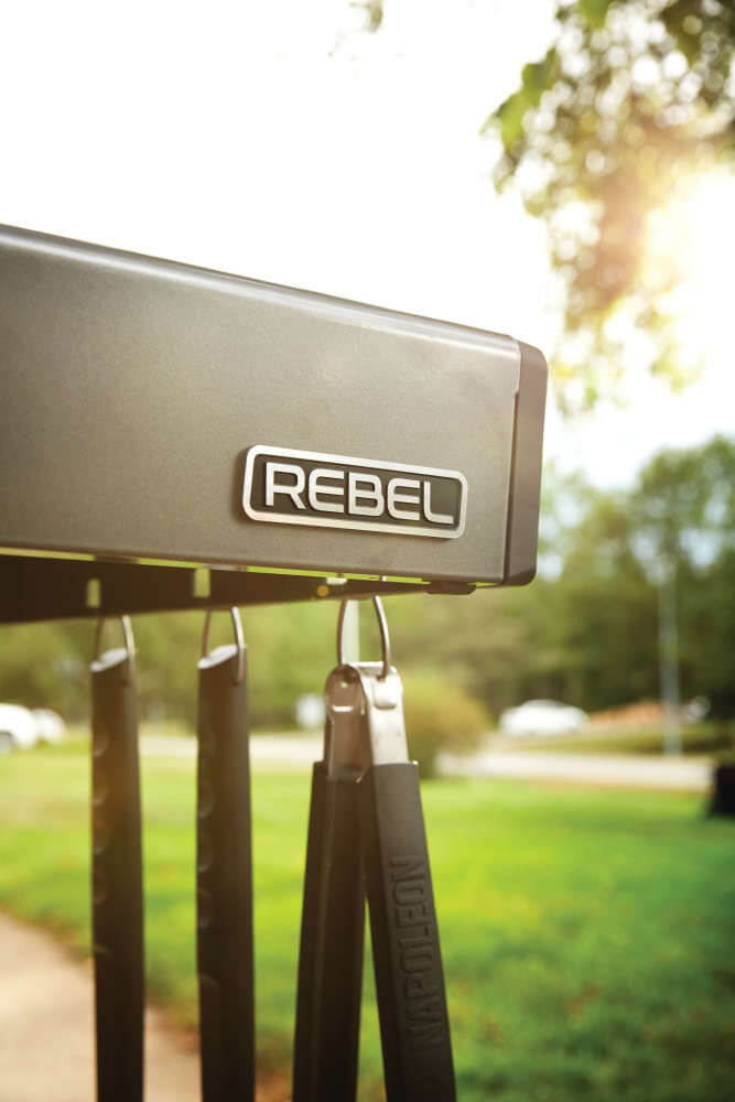 Rebel 4 Natural Gas Grill, Graphite Grey