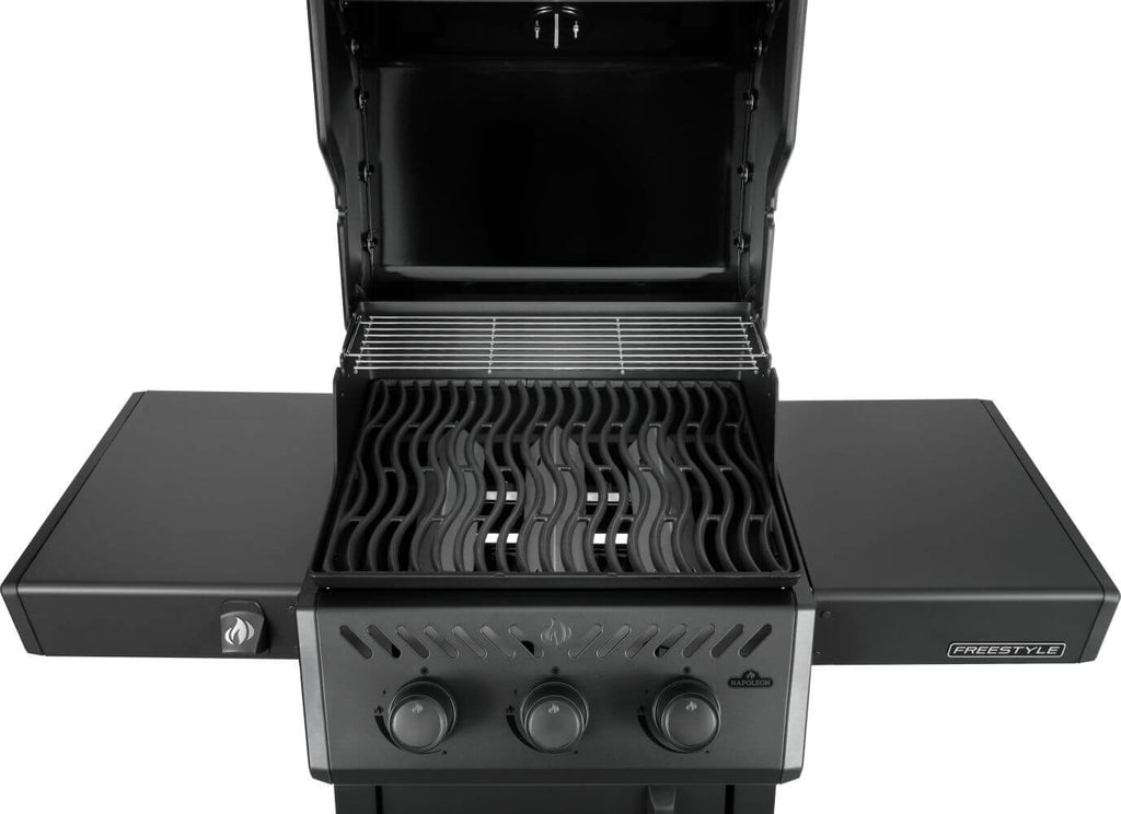 Freestyle™ 365 3-Burner Propane Gas Grill, Matte Black