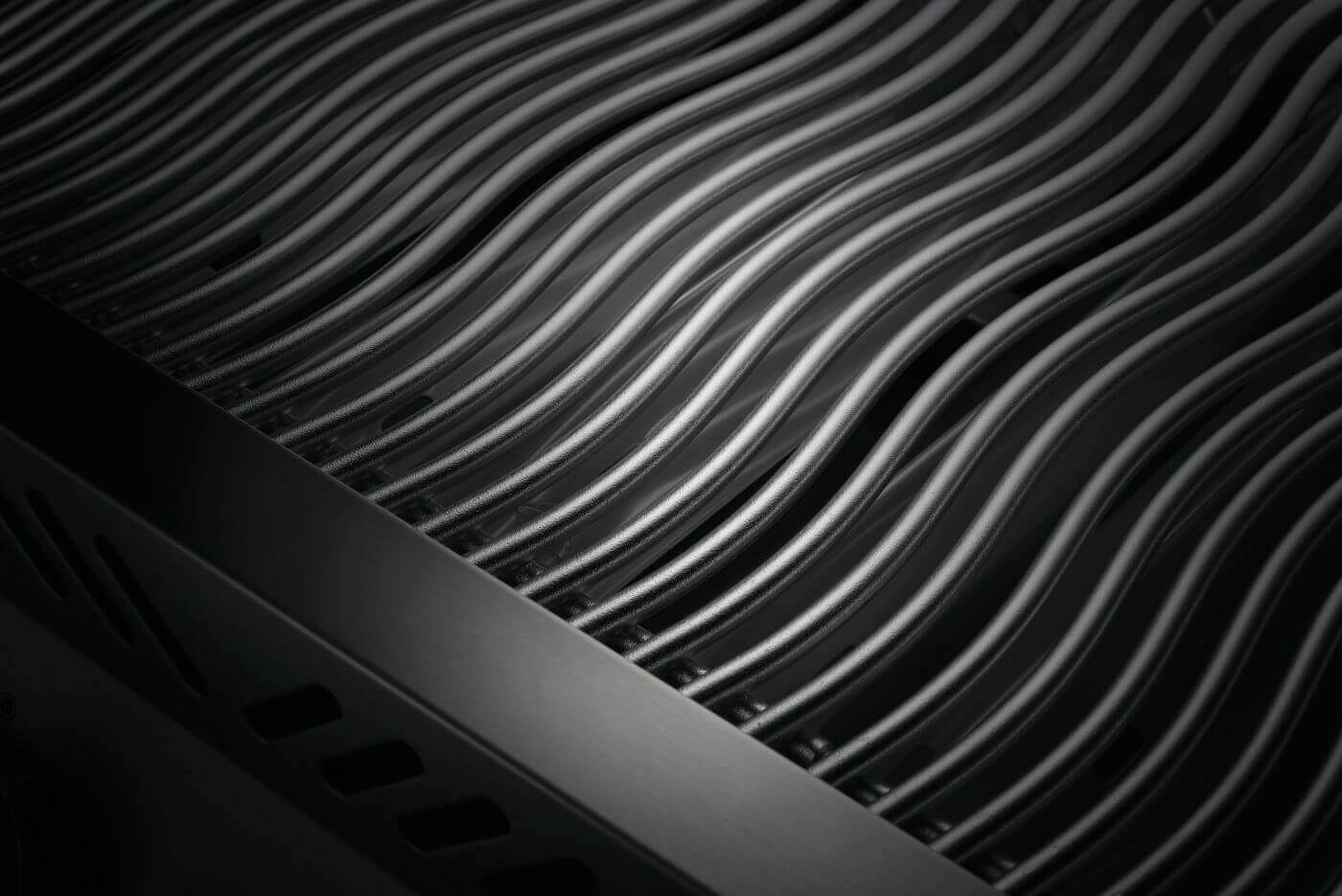 Built-In 700 Series 32" with Infrared Rear Burner Natural Gas, Matte Black