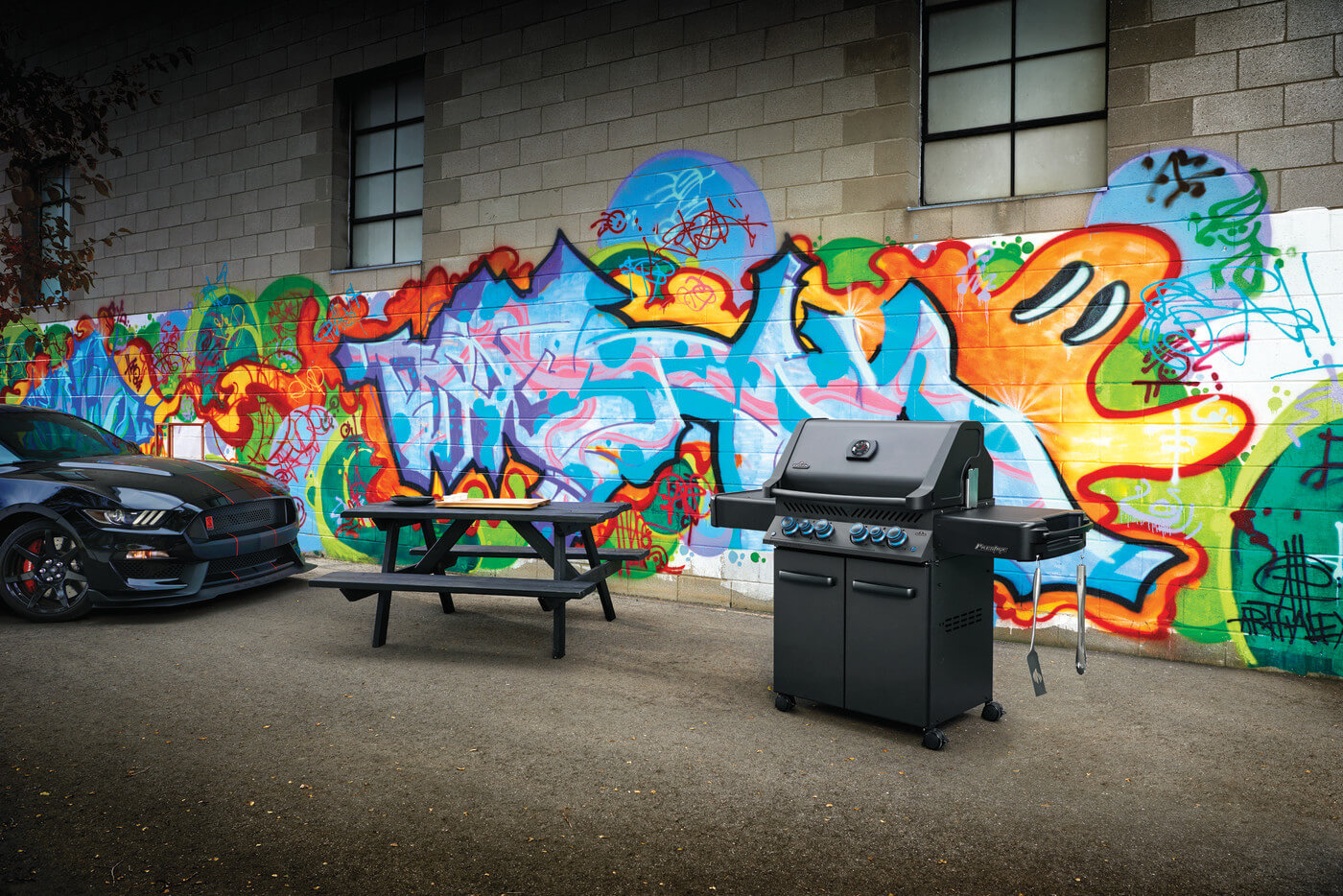 PHANTOM Prestige® 500 Propane Grill with Infrared Side and Rear Burner