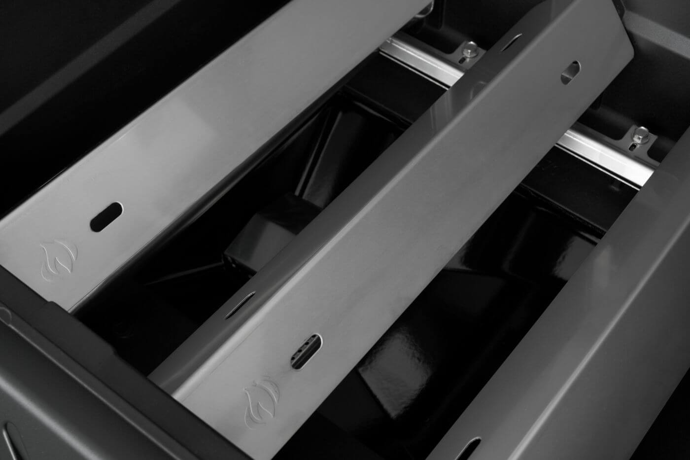 Freestyle™ 365 3-Burner Propane Gas Grill, Matte Black