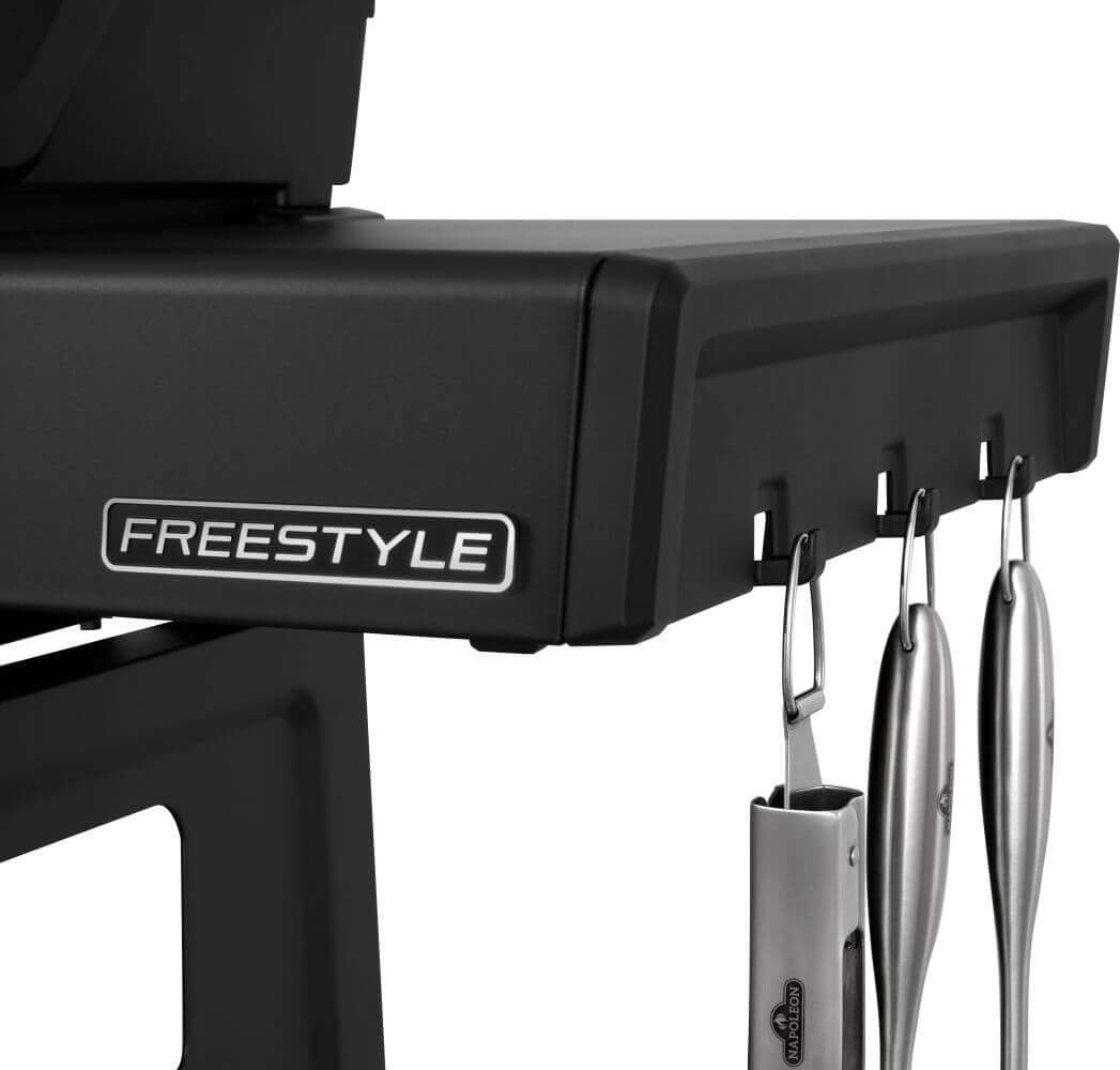 Freestyle™ 365 3-Burner Propane Gas Grill, Matte Black