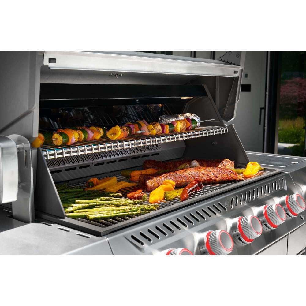 Prestige® PRO 665 Elite Natural Gas Grill with Smart Technology & Electric Smoker Box