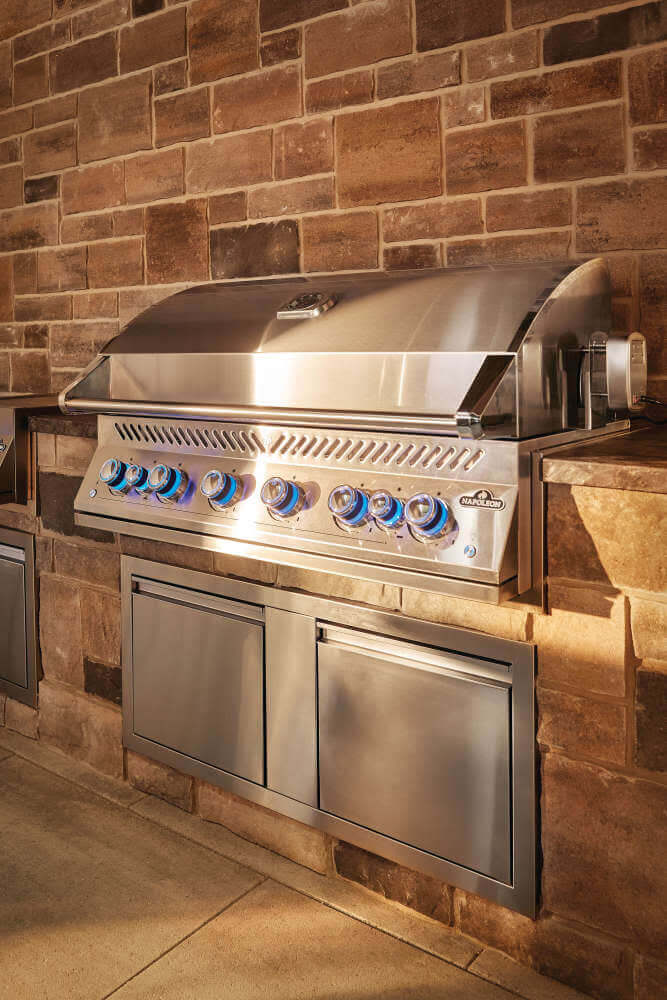 Built-In 700 Series 44" with Dual Infrared Rear Burners, Propane, Stainless Steel