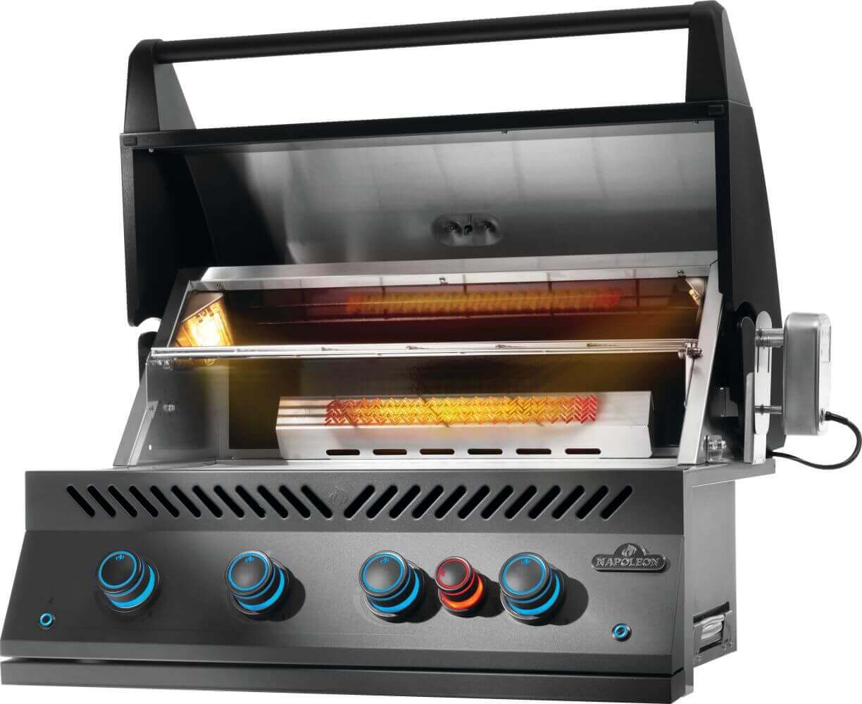 Built-In 700 Series 32" with Infrared Rear Burner Natural Gas, Matte Black